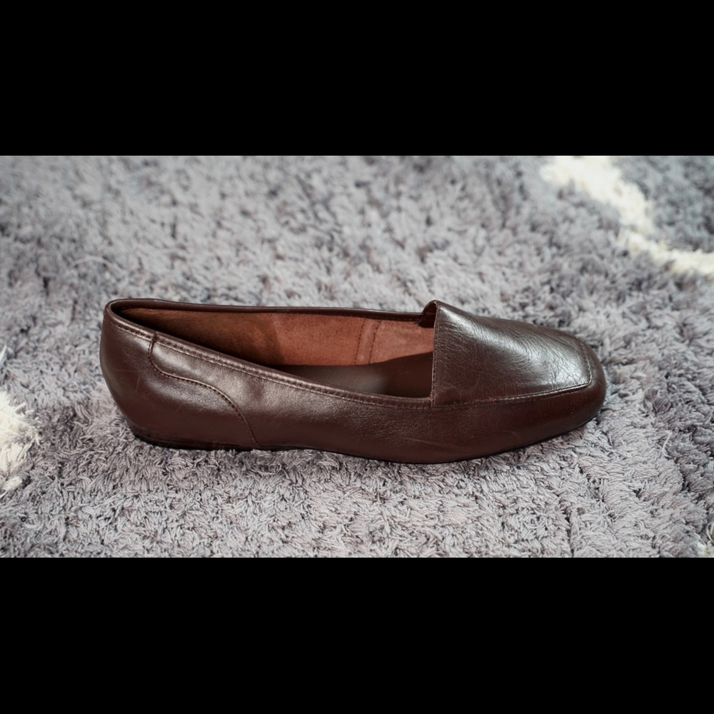 Brown flats